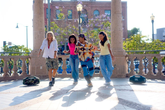 JBL Flip 7 vs Flip 6: How These Portable Speakers Compare