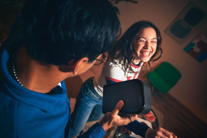 How to Build the Best Home Entertainment System for the Holidays