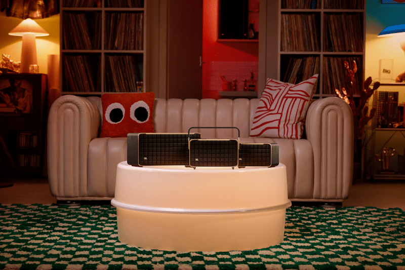 What Is a Smart Speaker?