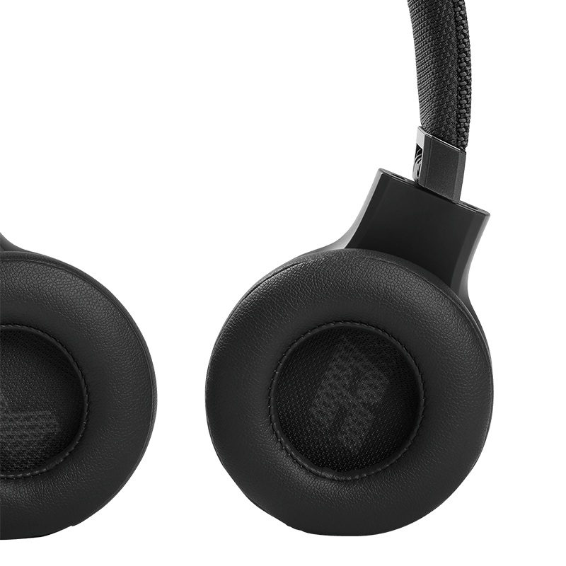 JBL Live 460NC Headphones Black Details Photo