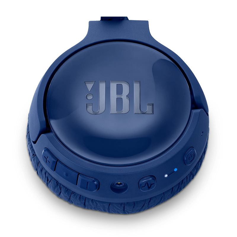 JBL Tune 600BTNC Headphones Blue Details Photo